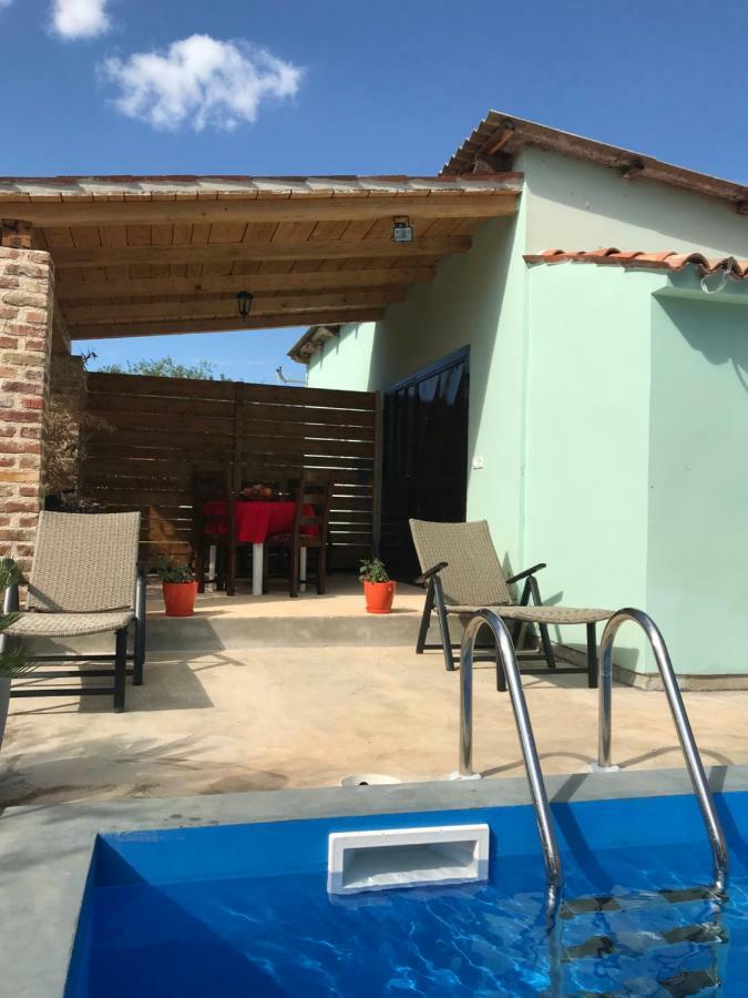 Hana Pool Only For You Loborika Exterior foto