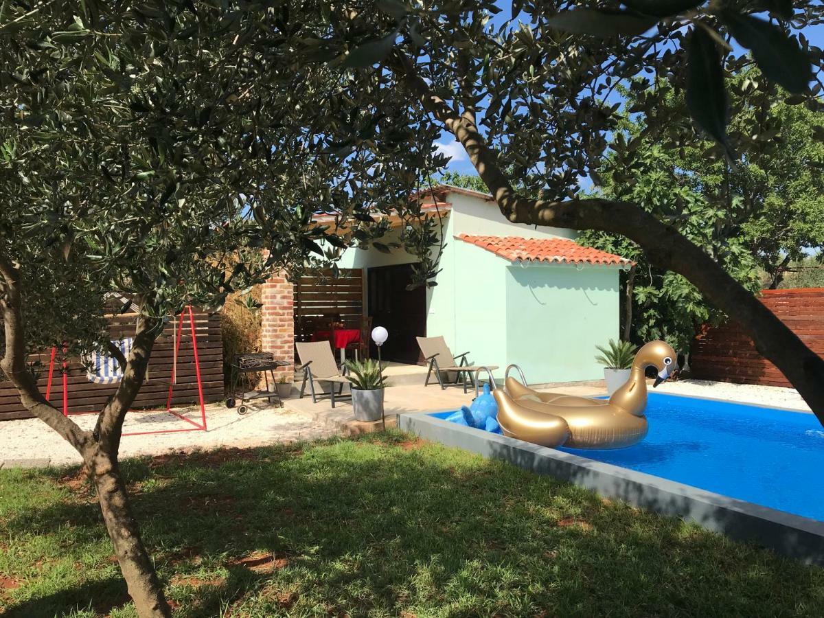 Hana Pool Only For You Loborika Exterior foto
