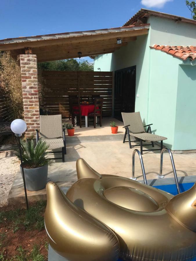 Hana Pool Only For You Loborika Exterior foto